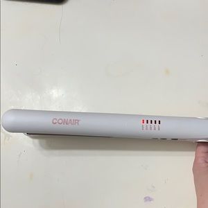 conair flat iron